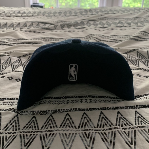 I’m selling a Brand New 7 5/8th New Era hat.NBA Utah Jazz - Picture 2 of 6